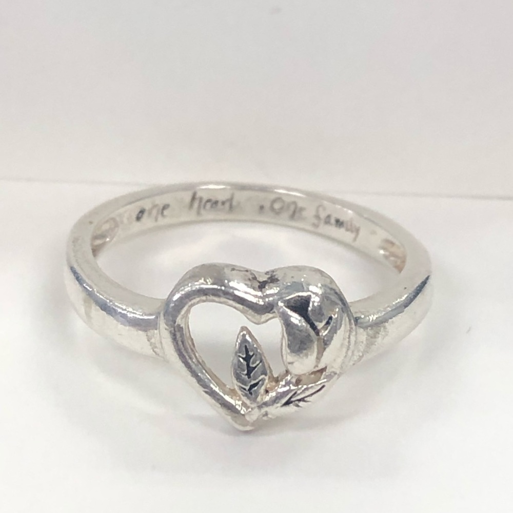 Sterling Silver Commemorative Family Ring